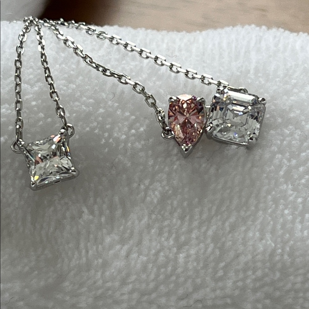 2 svarowski Necklaces with Clear Gemstone